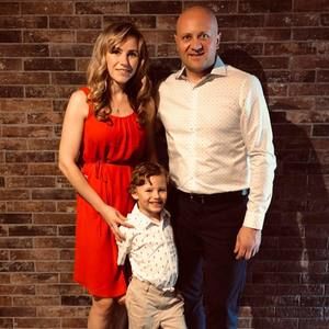 Meet your Posher, Karol